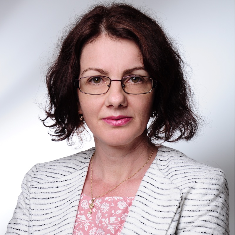 Doctor-Medic Simona Szönyi